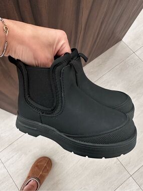 Zara toddler girl black booties